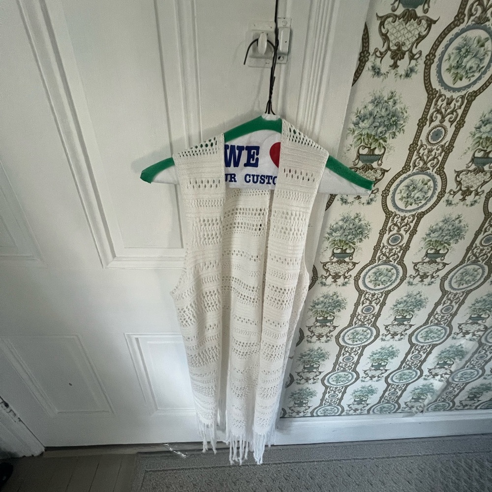 Worn 1x. Aerie White Crochet Sweater Vest